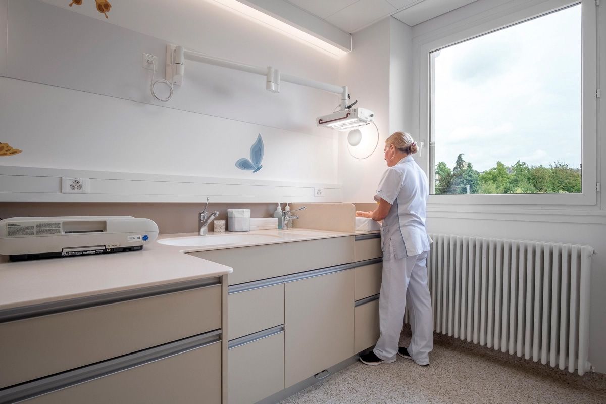 Salle d’accouchement physiologique à la Clinique Cecil à Lausanne